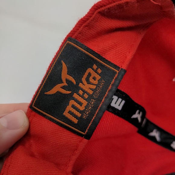 Muka Men's Snapback Flat Bill Hat Red Size OSFA Blank 100% Acrylic W/Sticker - Picture 7 of 8